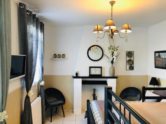 La Besace Bed & Breakfast Sainte-Croix  Luaran gambar