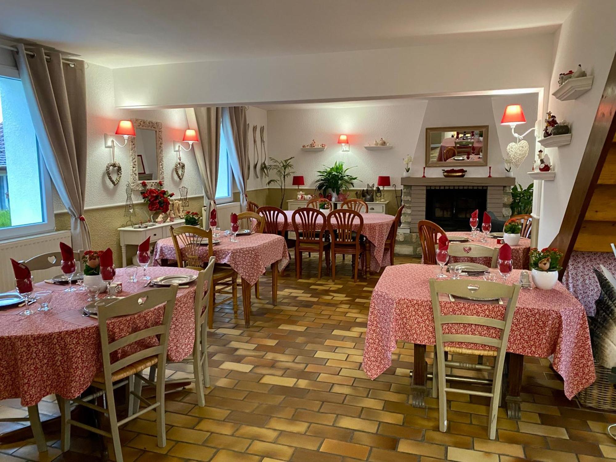 La Besace Bed & Breakfast Sainte-Croix  Luaran gambar