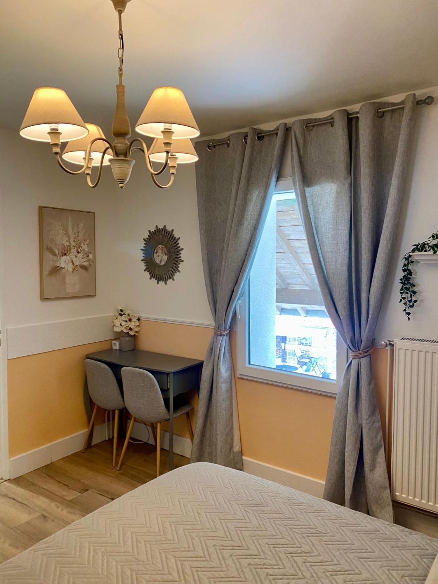 La Besace Bed & Breakfast Sainte-Croix  Luaran gambar
